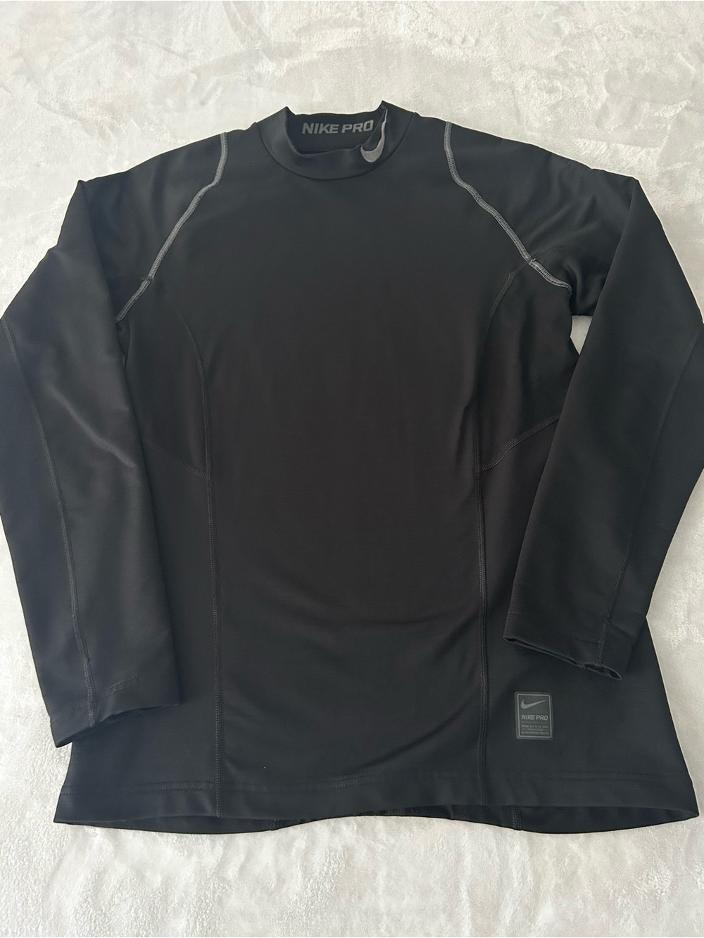 Nike Pro Men’s Small Black Hyperwarm Training Long Sleeve Mock Neck Top